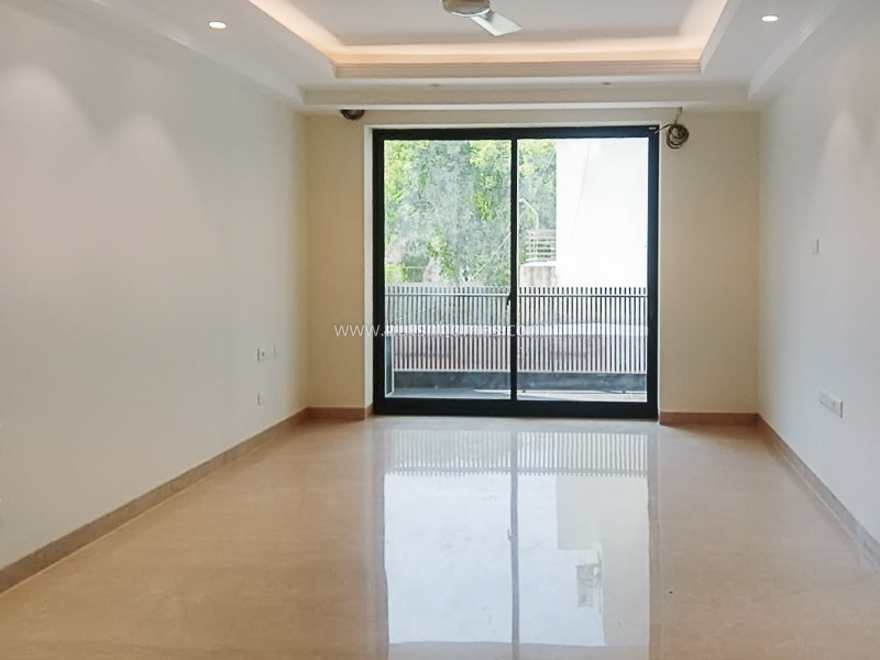 4 BHK Duplex For Rent in Vasant Vihar