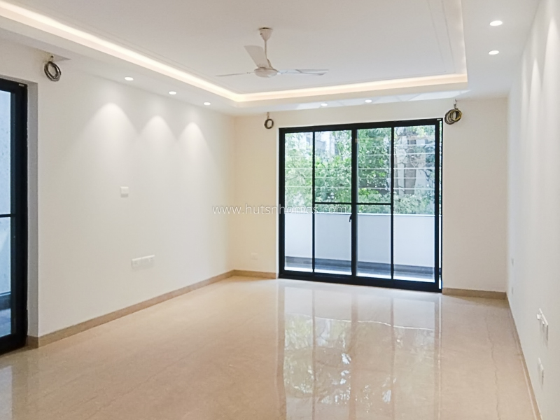 4 BHK Duplex For Rent in Vasant Vihar