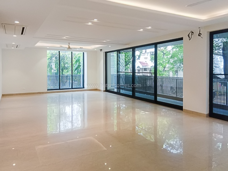 4 BHK Duplex For Rent in Vasant Vihar