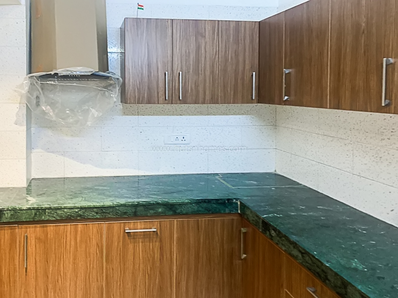 3 BHK Flat For Rent in Green Park Extension