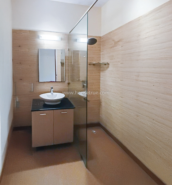 4 BHK House For Rent in Panchsheel Park