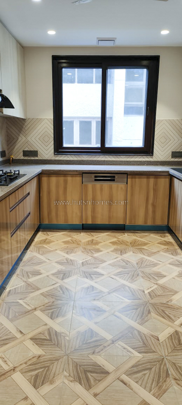 4 BHK Flat For Rent in Vasant Vihar