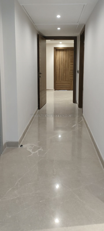 4 BHK Flat For Rent in Vasant Vihar