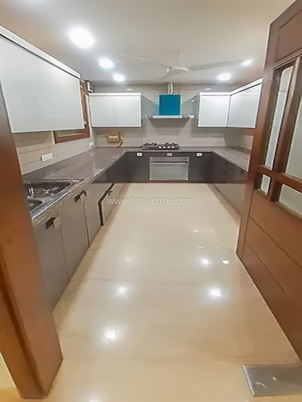 3 BHK Builder Floor For Rent in Defence Colony