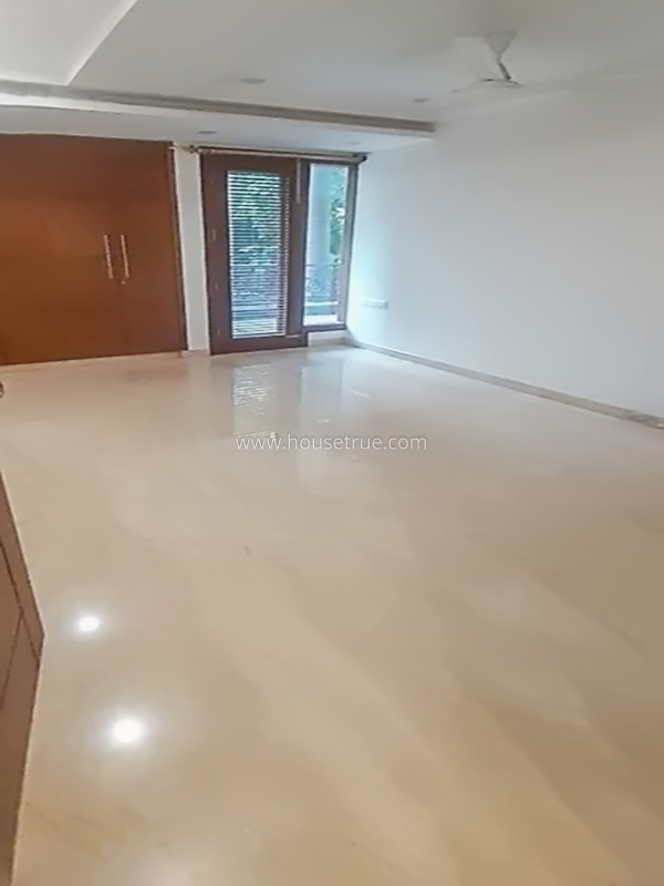 3 BHK Builder Floor For Rent in Defence Colony