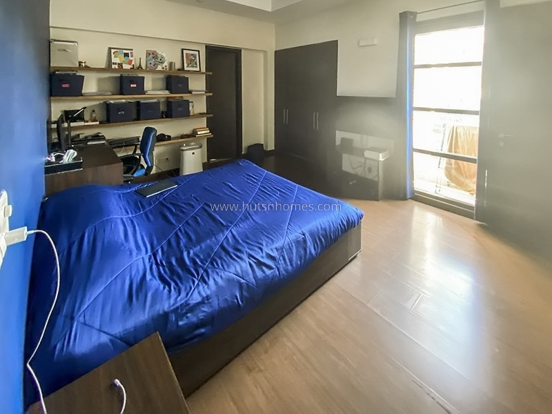 4 BHK Flat For Sale in Sukhdev Vihar