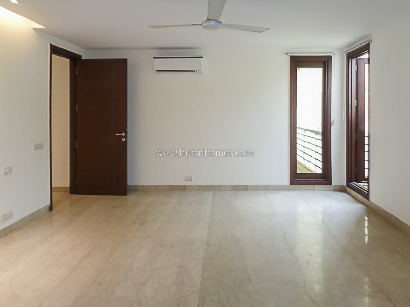3 BHK Flat For Rent in Greater Kailash Part 1