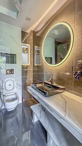 3 BHK Builder Floor For Rent in Defence Colony