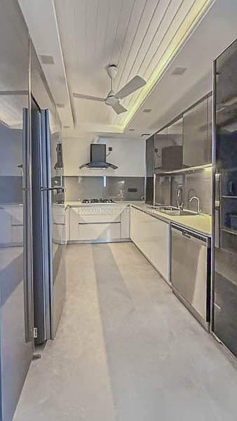 3 BHK Builder Floor For Rent in Defence Colony
