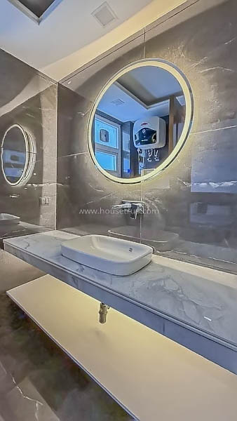 3 BHK Builder Floor For Rent in Defence Colony