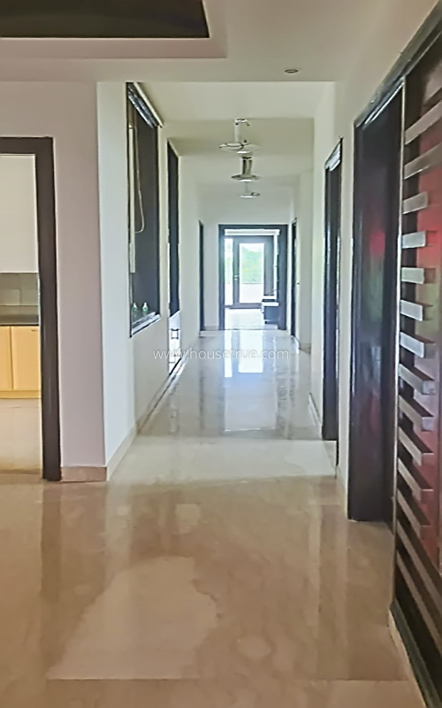 4 BHK Builder Floor For Rent in Gulmohar Park