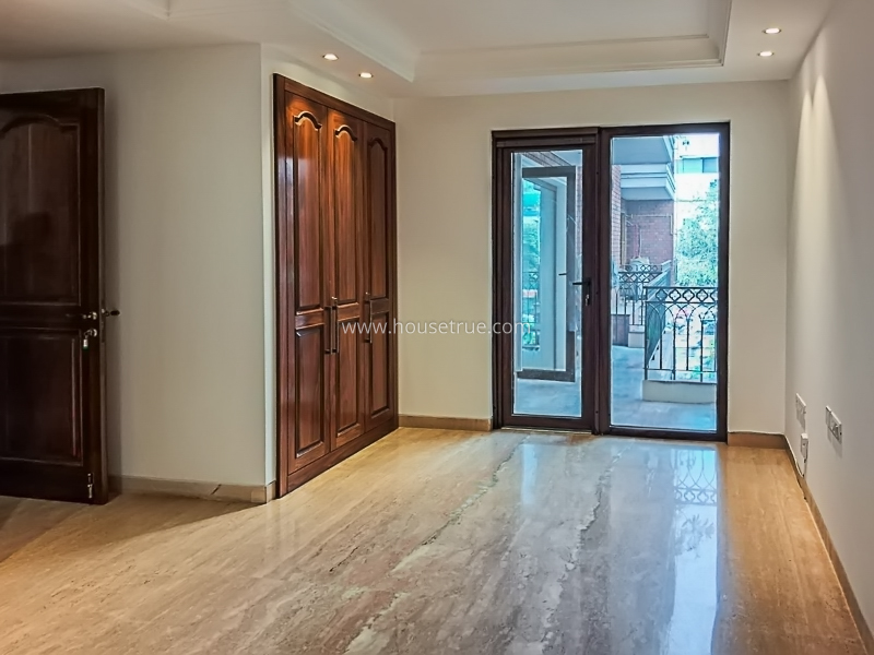 3 BHK Builder Floor For Rent in Panchsheel Park