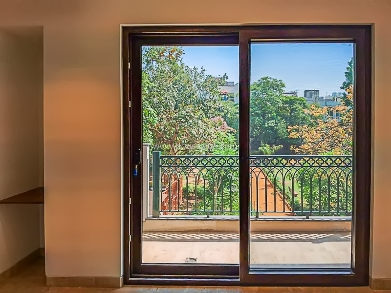 3 BHK Builder Floor For Rent in Panchsheel Park