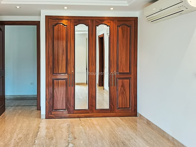 3 BHK Builder Floor For Rent in Panchsheel Park