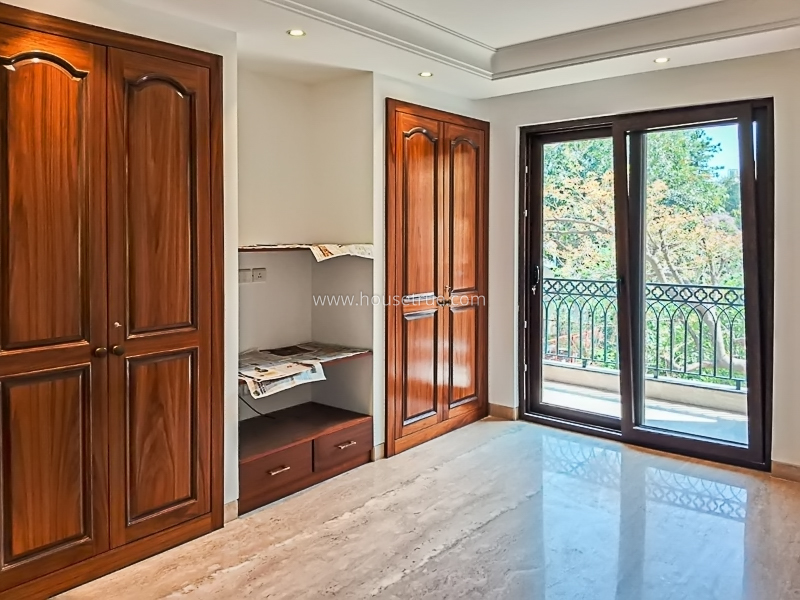 3 BHK Builder Floor For Rent in Panchsheel Park