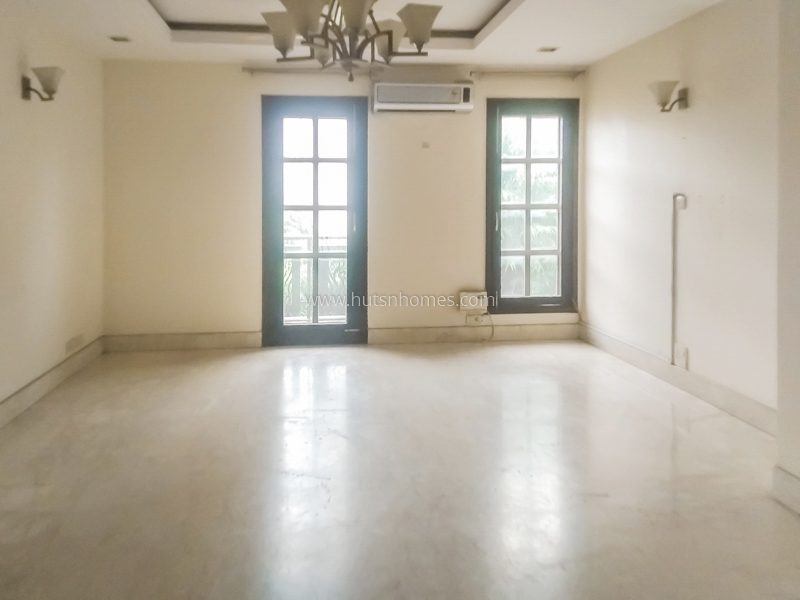 4 BHK Builder Floor For Sale in Defence Colony