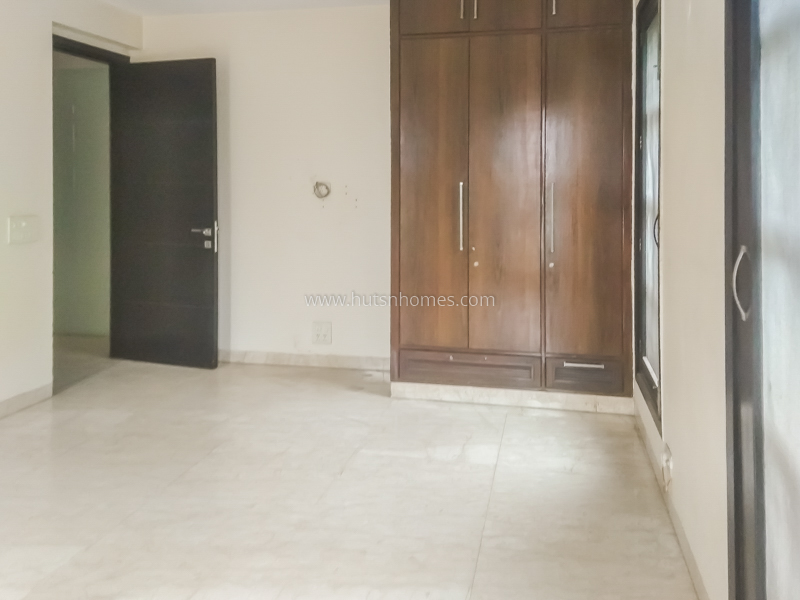 4 BHK Builder Floor For Sale in Defence Colony