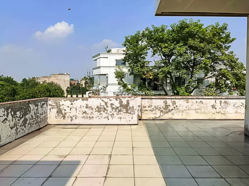 8 BHK House For Sale in Neeti Bagh