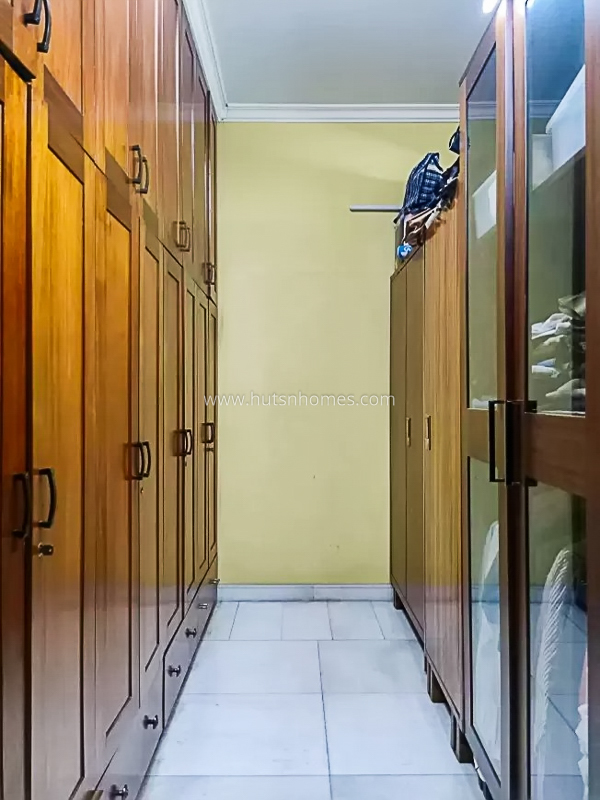 8 BHK House For Sale in Neeti Bagh