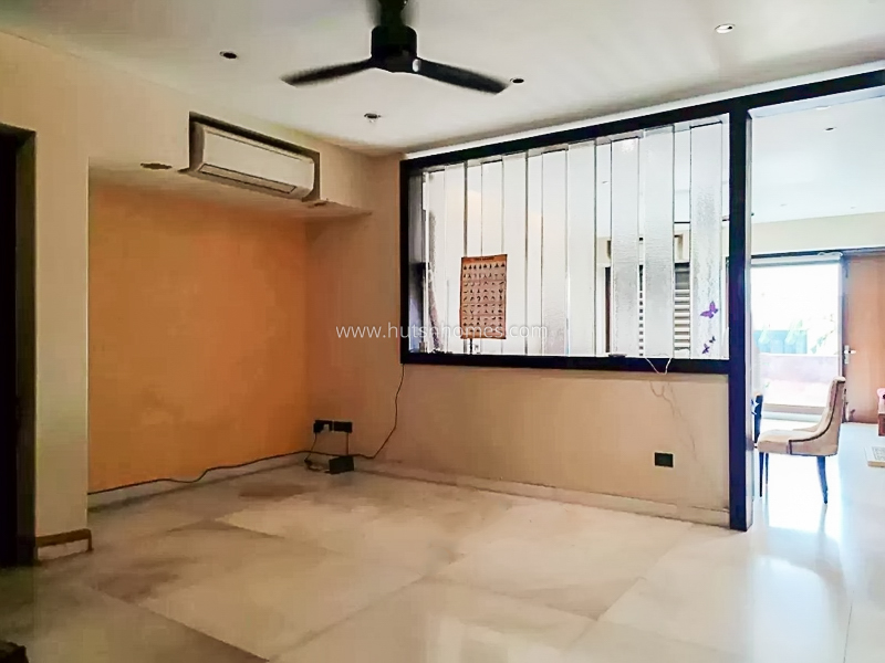 8 BHK House For Sale in Neeti Bagh