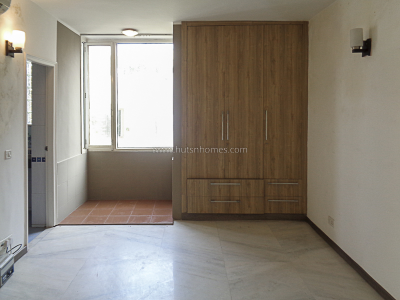 4 BHK Builder Floor For Sale in Vasant Vihar