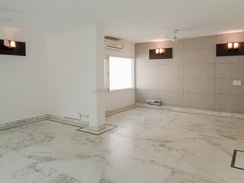 4 BHK Builder Floor For Sale in Vasant Vihar
