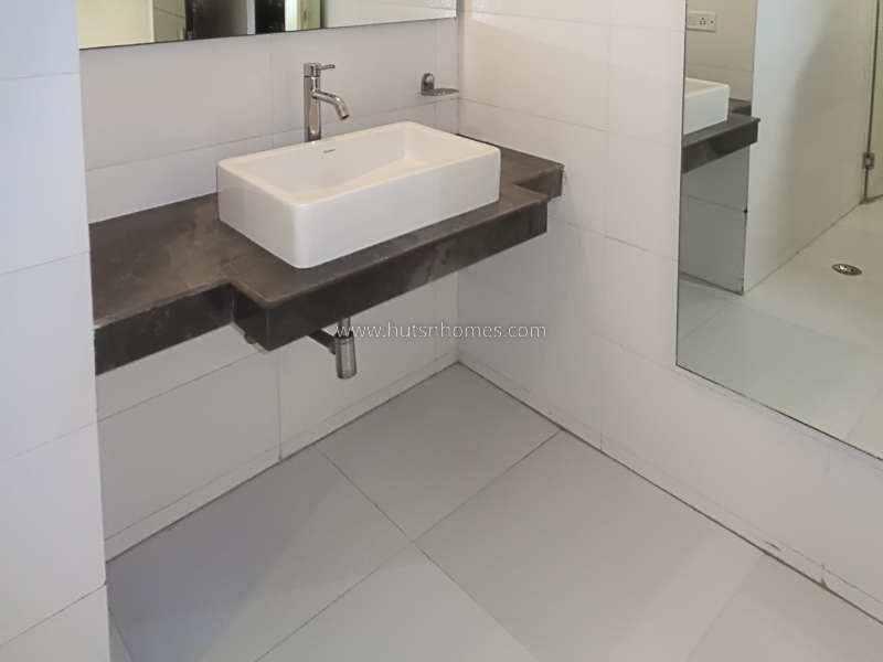 4 BHK Builder Floor For Sale in Vasant Vihar