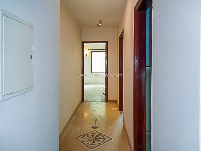 4 BHK Flat For Sale in Vasant Vihar