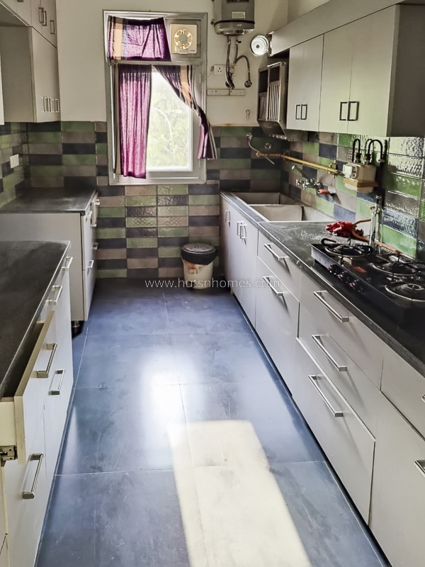 3 BHK Builder Floor For Sale in Nizamuddin East