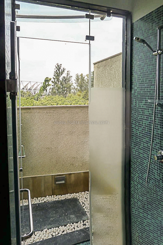 1 BHK Flat For Rent in Defence Colony