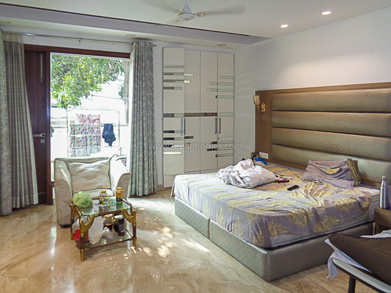 4 BHK Builder Floor For Sale in Greater Kailash Part 1