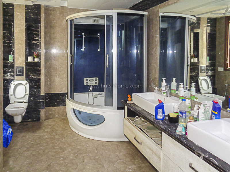 4 BHK Builder Floor For Sale in Greater Kailash Part 1