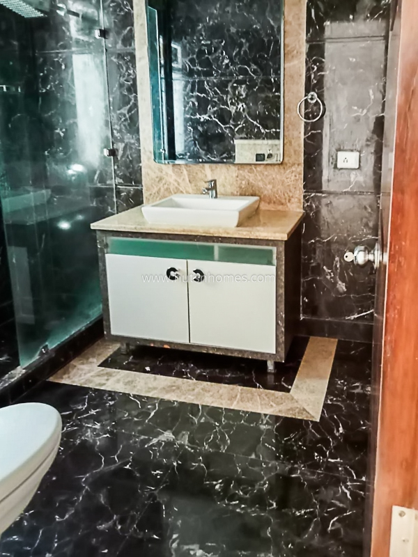 3 BHK Flat For Sale in Greater Kailash Part 2