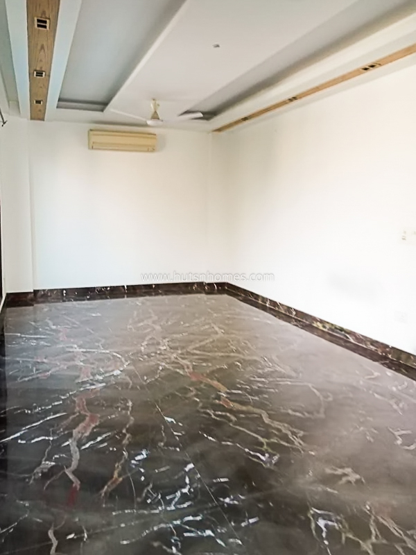 3 BHK Flat For Sale in Greater Kailash Part 2