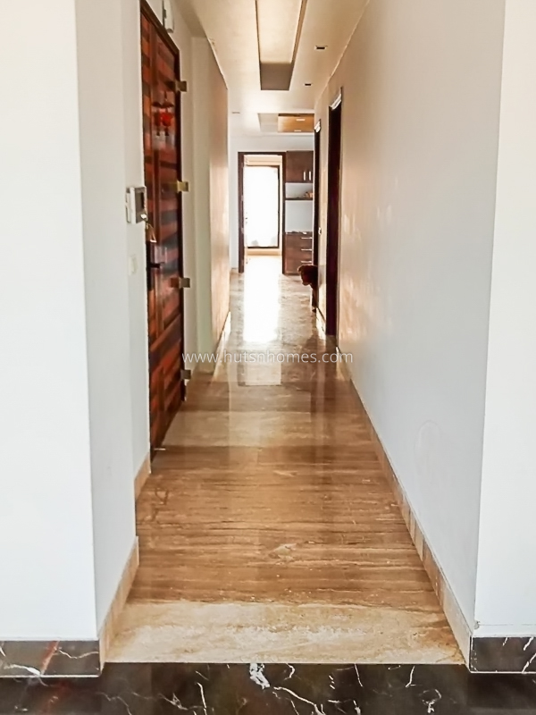 3 BHK Flat For Sale in Greater Kailash Part 2