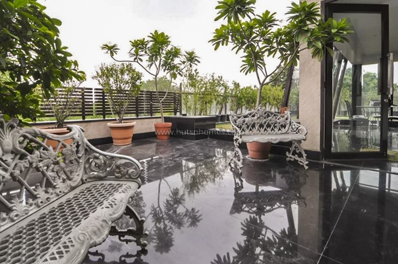 3 BHK Penthouse For Sale in Jangpura Extension