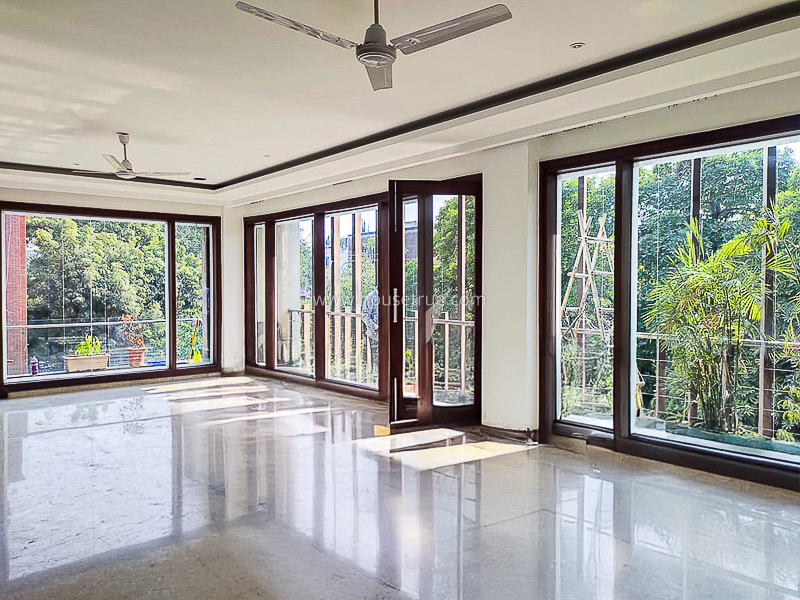 4 BHK Flat For Sale in Safdarjung Enclave