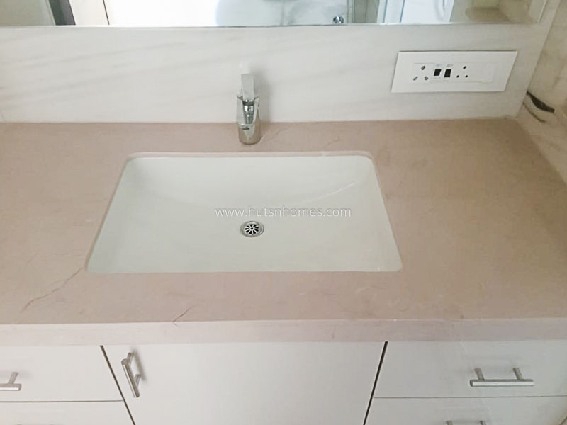 3 BHK Builder Floor For Rent in Vasant Vihar