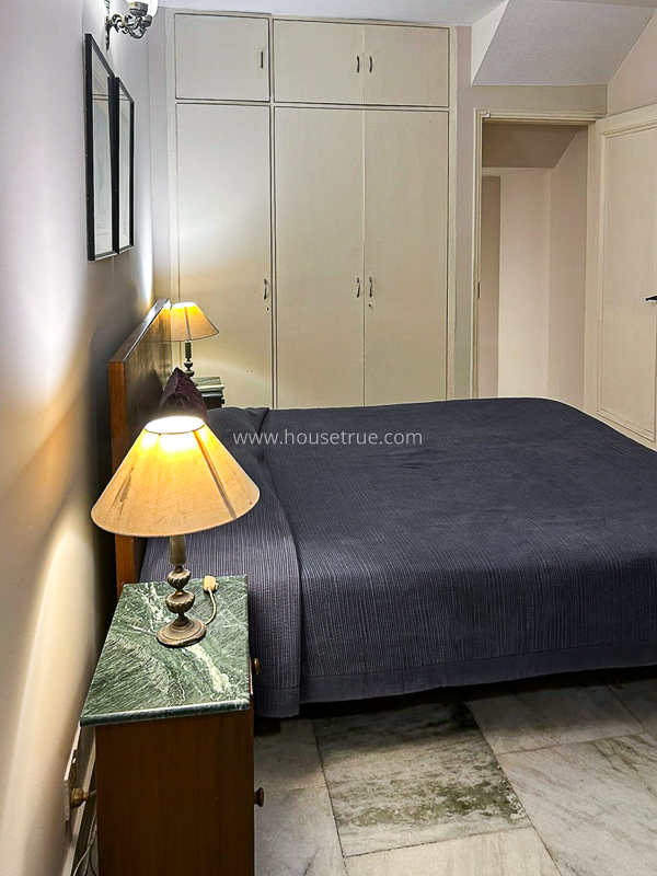 3 BHK Flat For Rent in Defence Colony