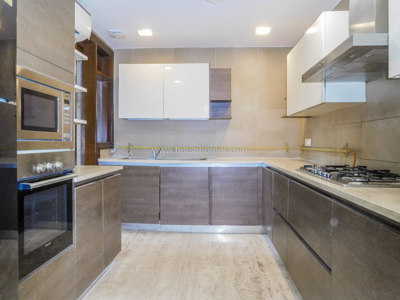 4 BHK Duplex For Sale in Vasant Vihar