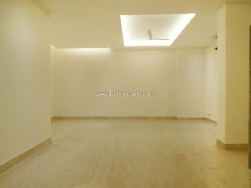 4 BHK Duplex For Sale in Vasant Vihar