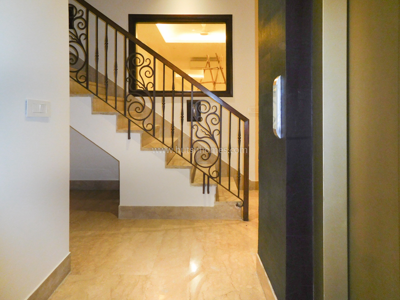 4 BHK Duplex For Sale in Vasant Vihar