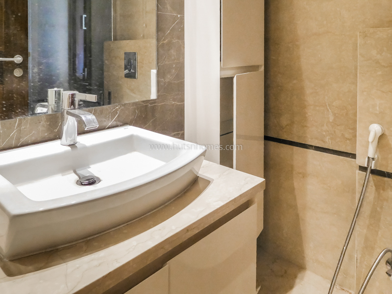 4 BHK Duplex For Sale in Vasant Vihar