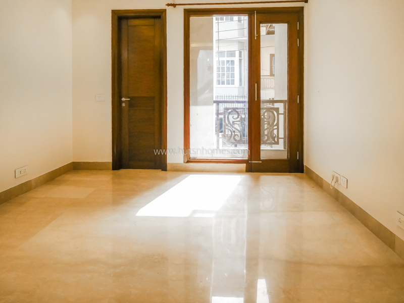 4 BHK Duplex For Sale in Vasant Vihar