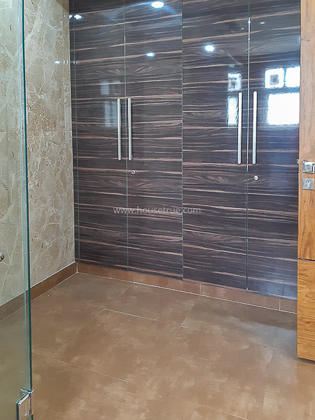 3 BHK Builder Floor For Sale in Greater Kailash Part 2