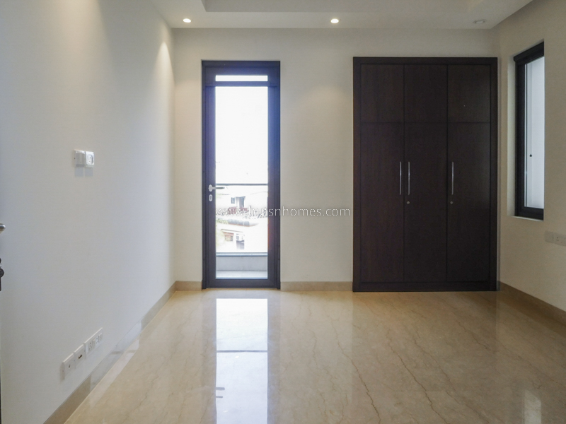 4 BHK Builder Floor For Sale in Vasant Vihar