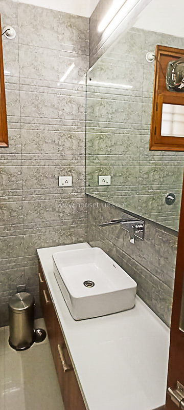 7 BHK House For Rent in Lajpat Nagar 3