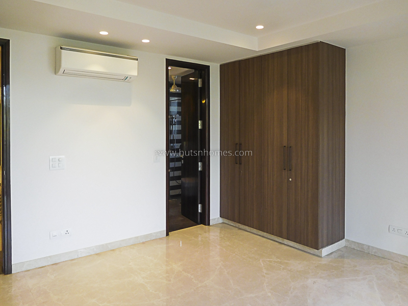 4 BHK Builder Floor For Sale in Greater Kailash Part 2
