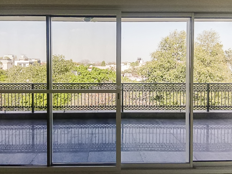 4 BHK Builder Floor For Rent in Vasant Vihar