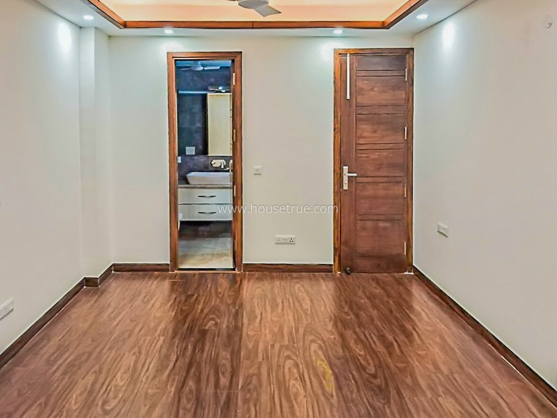 3 BHK Builder Floor For Rent in Defence Colony